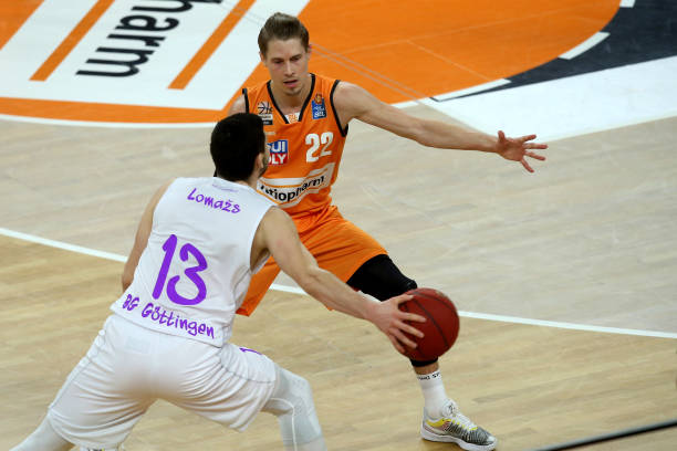 关键作用 关键作用