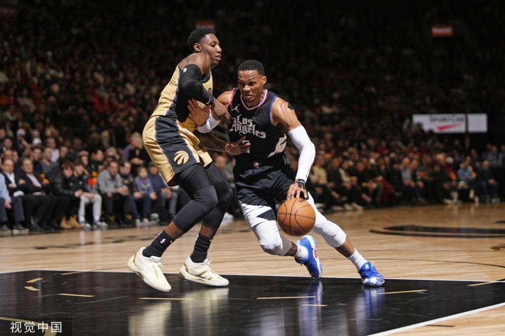 他用行动证 他用行动证