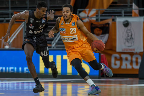 找缝隙并果 找缝隙并果