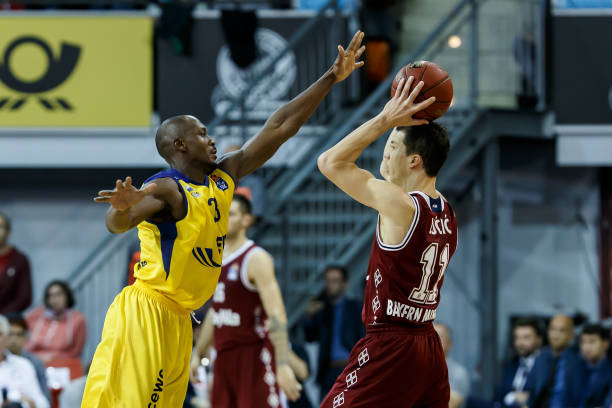 迎来新的对 迎来新的对