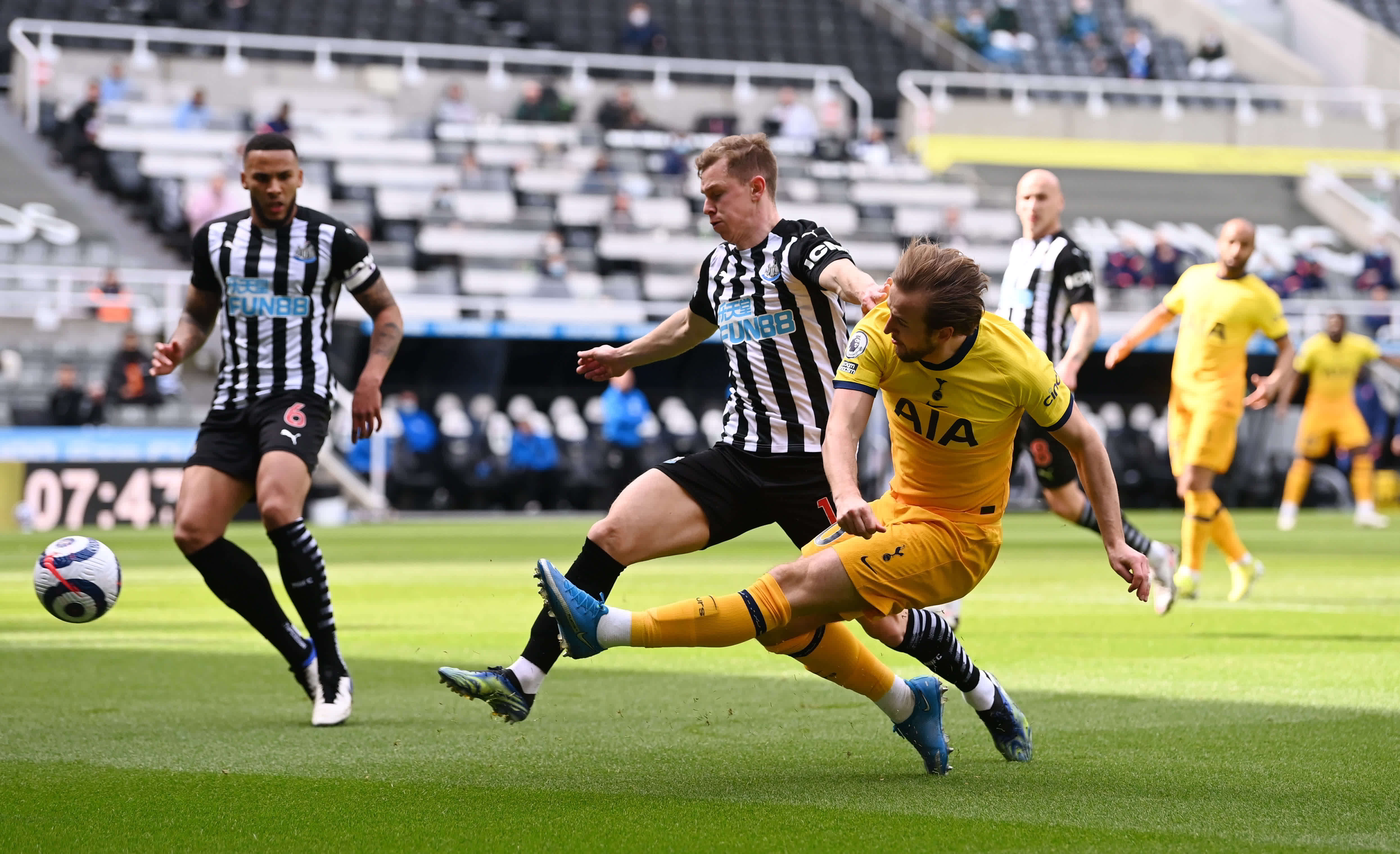 会期内将他 会期内将他